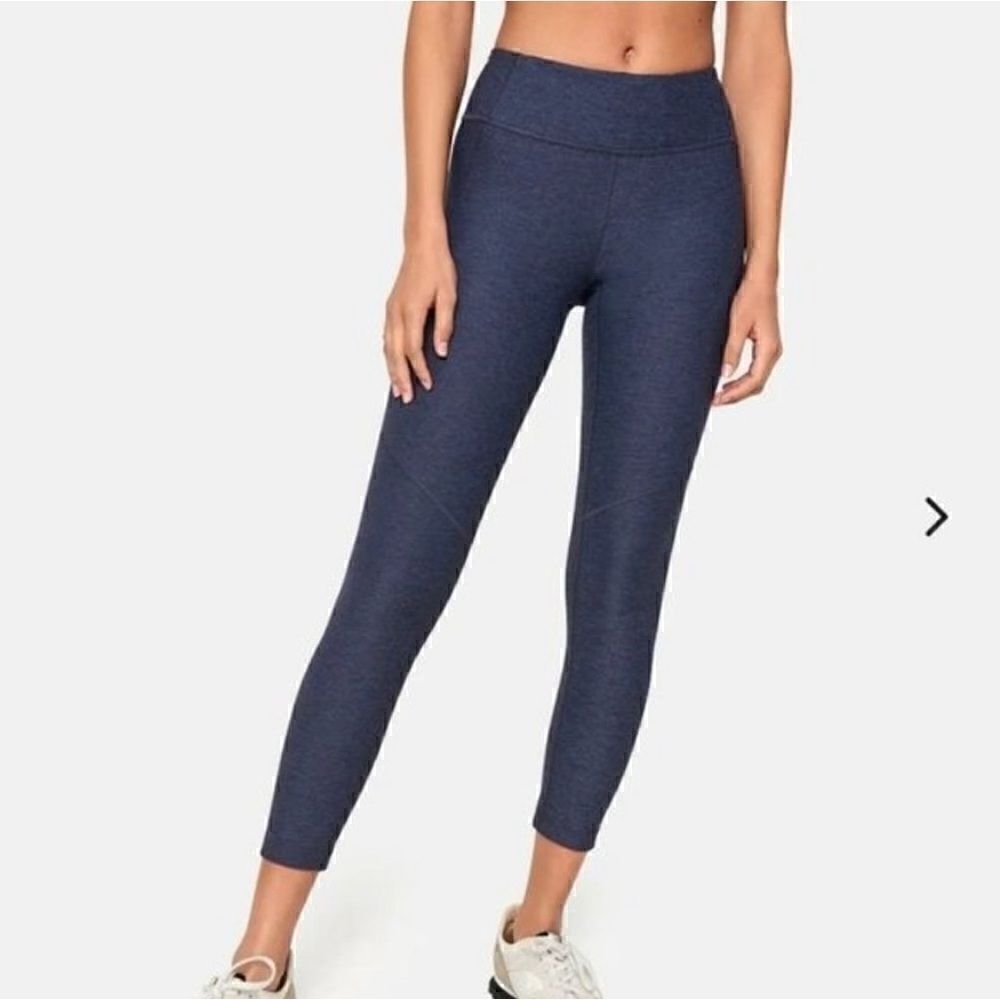 Outdoor voices warmup leggings 3/4 navy